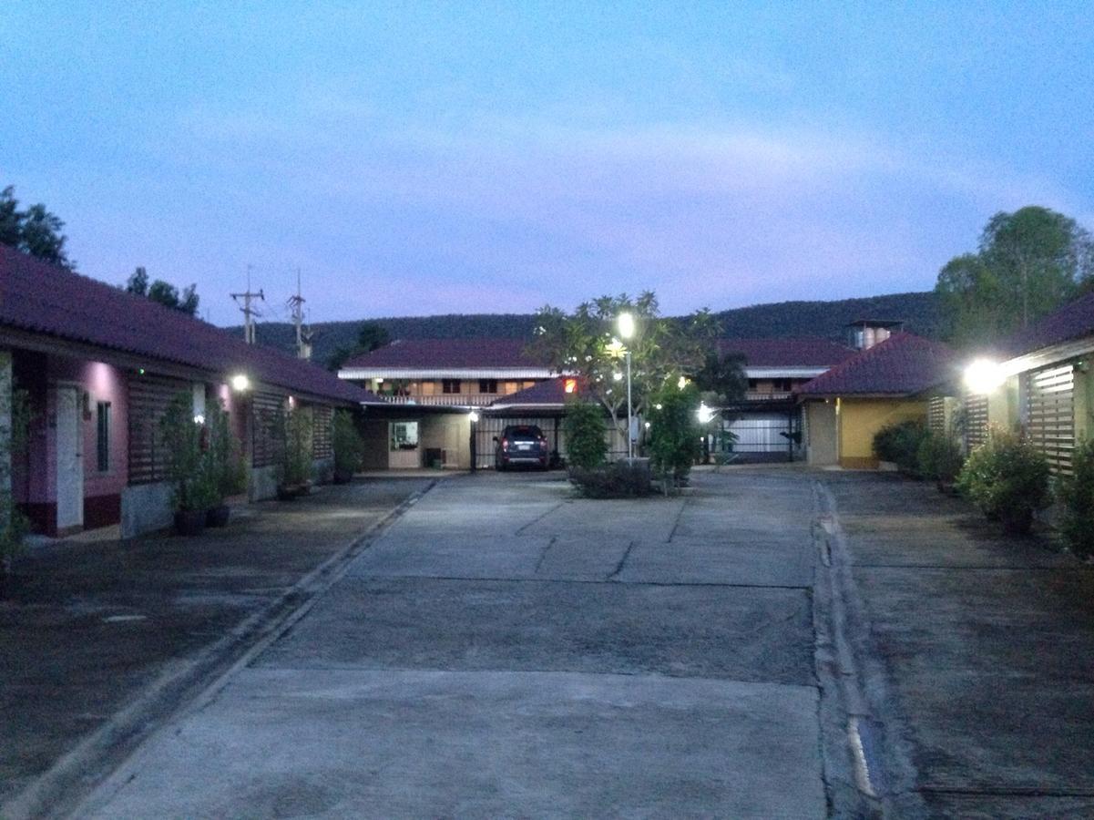 Rada Phan Ban Pa Ruak Exterior foto